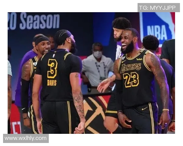 西安篮球队强势领跑联赛积分榜以51分稳居第一位置 西安篮球队强势领跑联赛积分榜以51分稳居第一位置